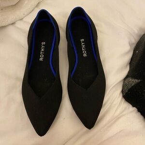 Rothy’s brand black flats size 9- like new